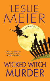 Wicked Witch Murder - Leslie Meier - Hardback USED
